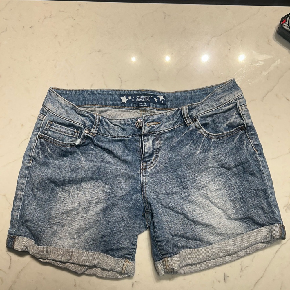 Celebrity Pink Jeans Light Wash Denim Shorts